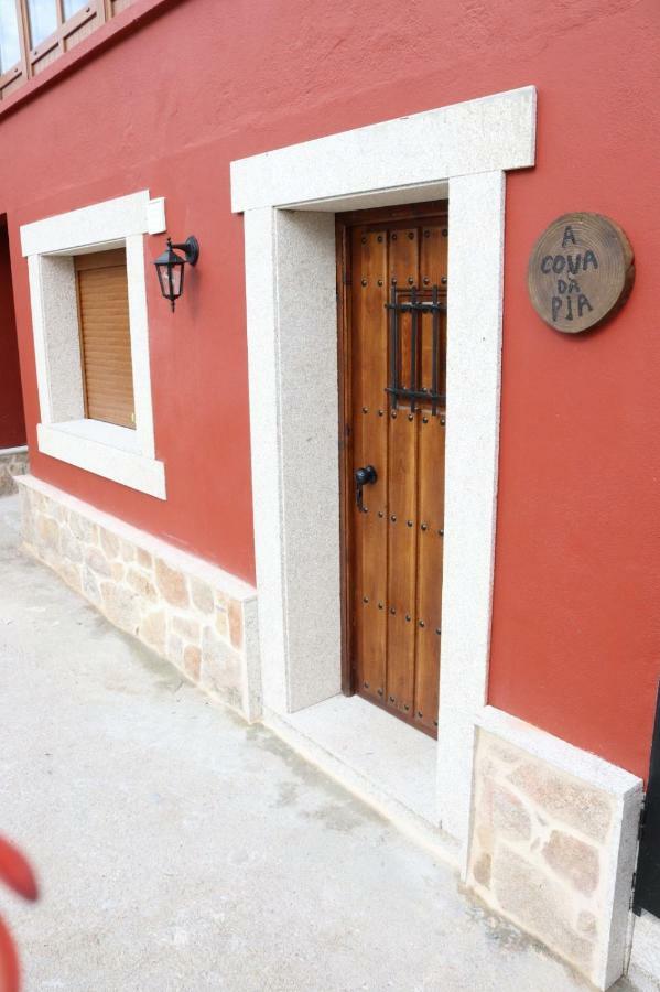 Apartamentos Casa Do Bouza Vello ソベール エクステリア 写真